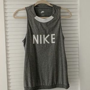 Nike logo tank 90s look